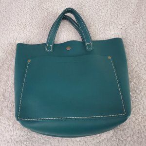 🦄 Portland Leather Mini Snap CB in Peacock, BNNU